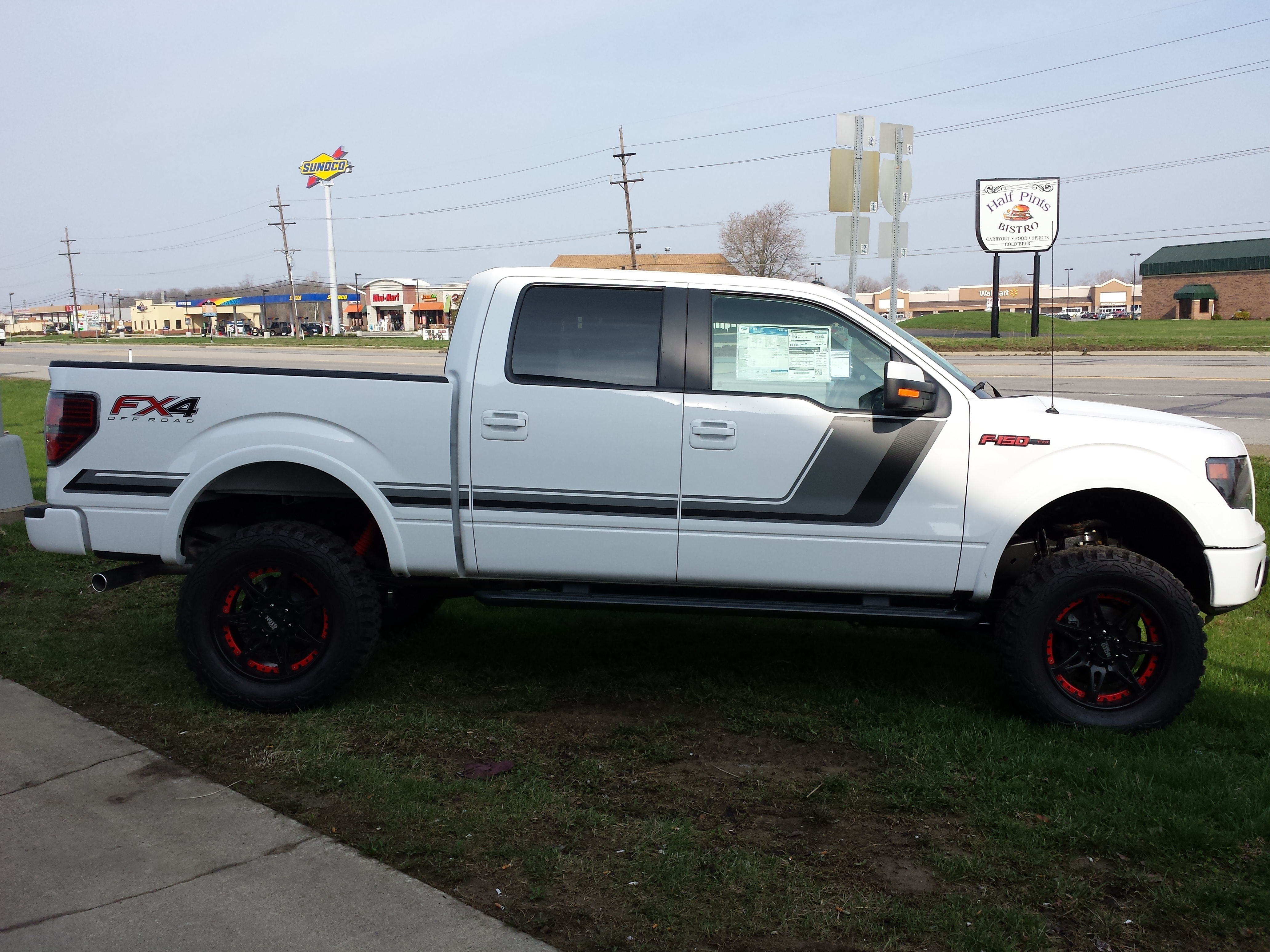 White ford f150 fx4 lifted #4